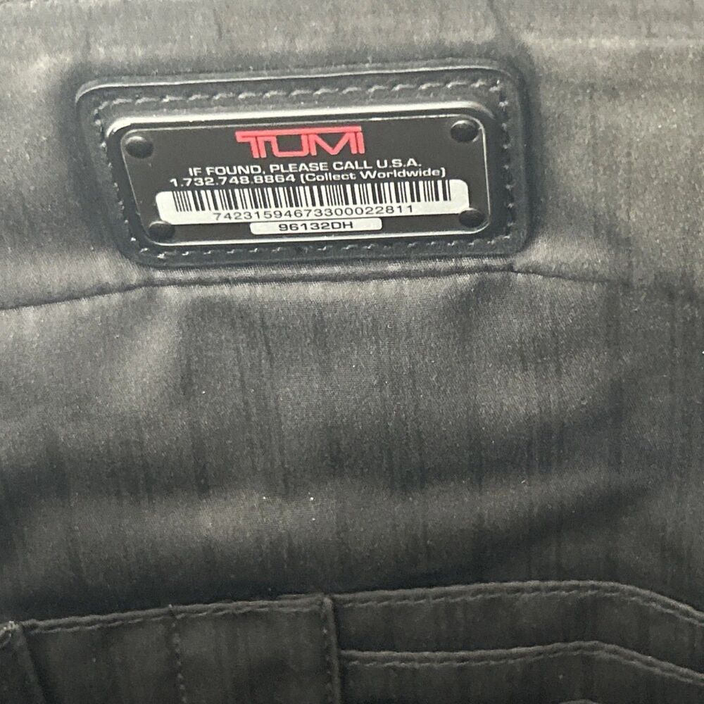 TUMI briefcase leather Large black Carry On Computer Bag 96132DH Organization - Picture 6 of 6